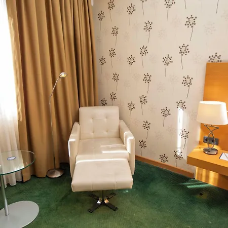 Anemon Grand 5* 마니사