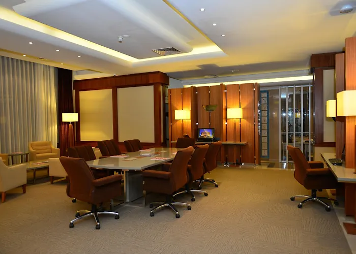 Anemon Grand Hotel 5*