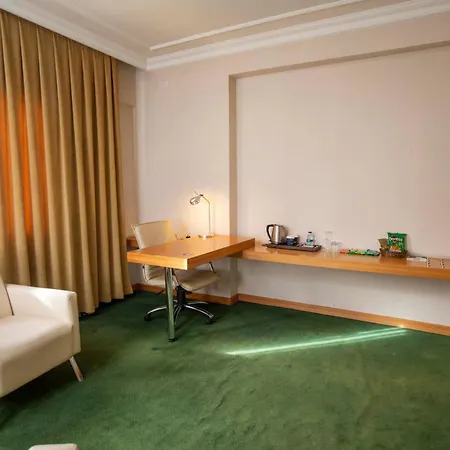 Hotel Anemon Grand