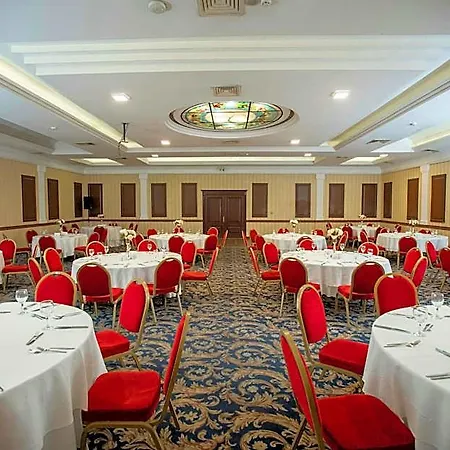 فندق Anemon Grand 5*