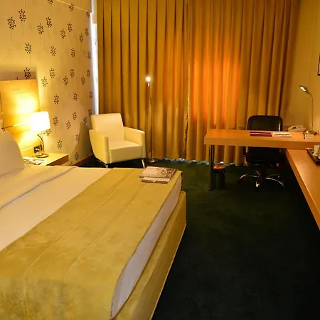 Anemon Grand Hotel 5*