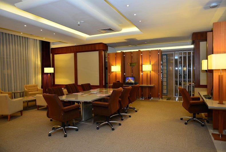 马尼萨艾尼门酒店